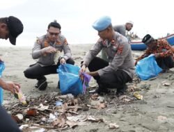 Bakti Kebersihan Polres Pidie Warnai Peringatan Hari Bhayangkara ke-79