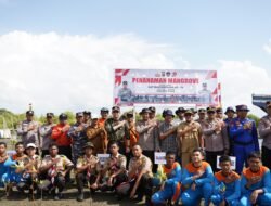 Peduli Lingkungan, HUT Bhayangkara Ke 79 Polres Pidie Tanam 1000 Magrove