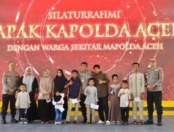 Kapolda Aceh Brigjen Pol Drs. Marzuki Gelar Silaturahmi Dan Temu Ramah Dengan Masyarakat Sekitar Mapolda Aceh.