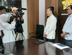 Rektor USK Terus Berkomitmen Membantu Masyarakat dan Mahasiswa Korban Bencana Banjir di Aceh