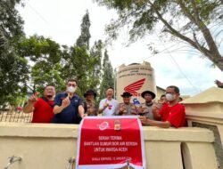 Capella Honda dan Polres Aceh Tamiang Berikan Bantuan Air Bersih ke Warga Aceh Tamiang