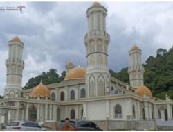 Menikmati Kemegahan dan Ketenangan di Masjid Agung Baitul Izzah Calang