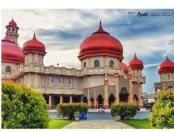 Kemegahan Masjid Agung Baitul Makmur, Permata Wisata Religi yang Menenangkan Hati di Aceh Barat