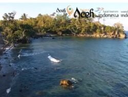 Bisikan Pasir Hitam Anoi Itam, Pantai Eksotis di Ujung Barat yang Dipercaya Menyimpan Terapi Alami