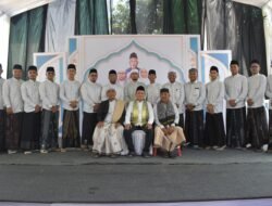 Dek Fadh Hadiri Haul ke-38 Abu Tanoh Mirah, Ulama dan Masyarakat Bireuen Khidmat Berdoa